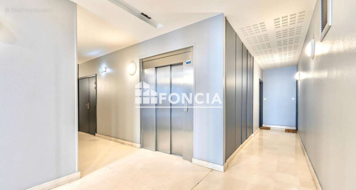 Appartement à ASNIERES-SUR-SEINE