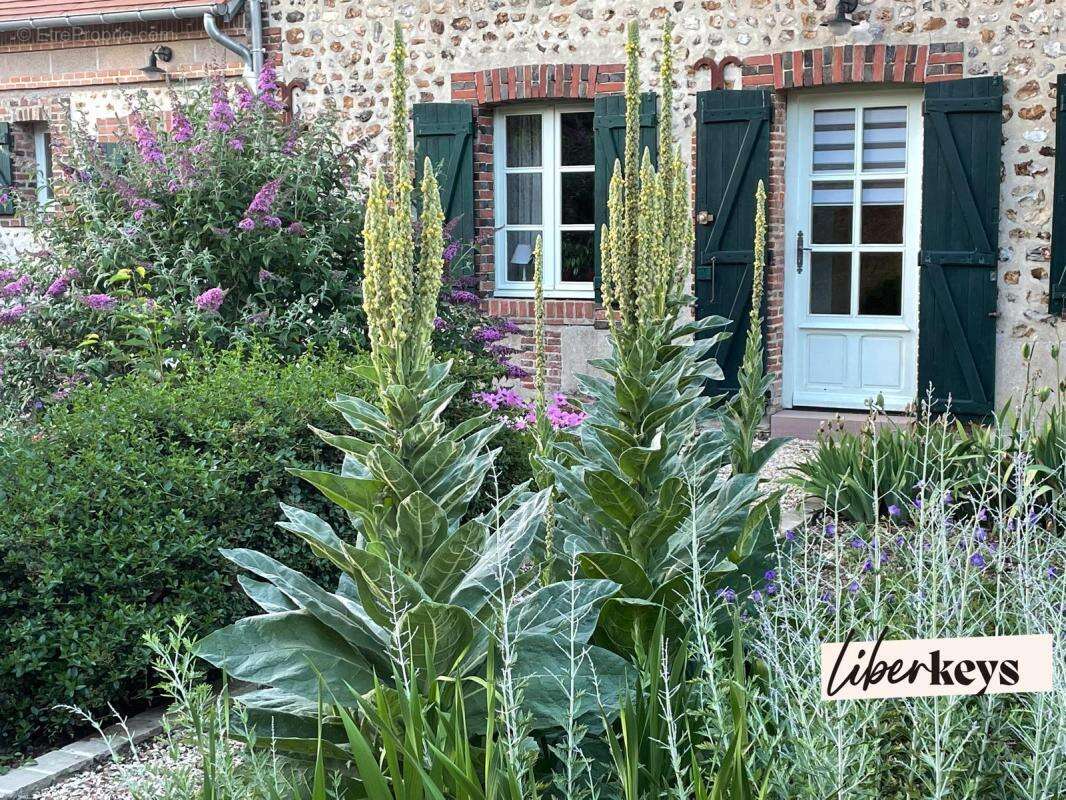 Maison à GOURNAY-LE-GUERIN
