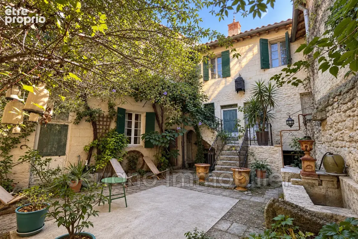 Maison à BEAUCAIRE