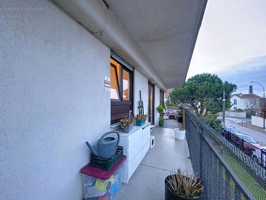 Appartement à SAINT-MAUR-DES-FOSSES