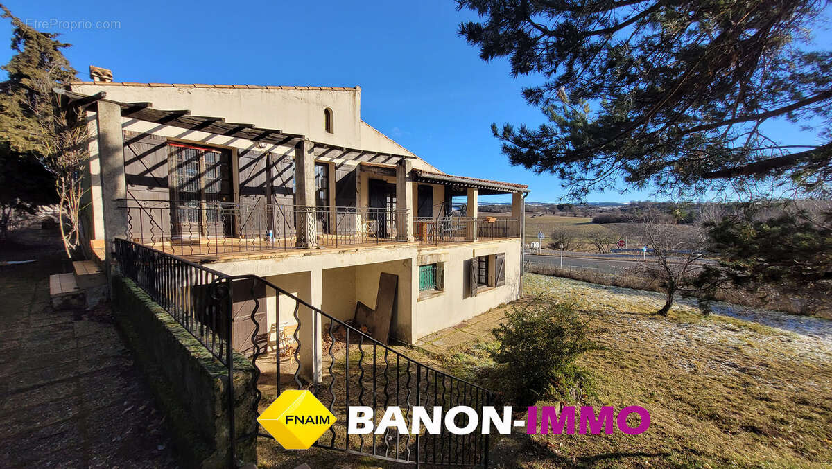 Maison à REVEST-DU-BION