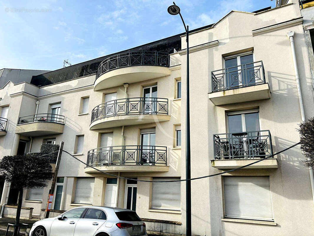 Appartement à PONTAULT-COMBAULT