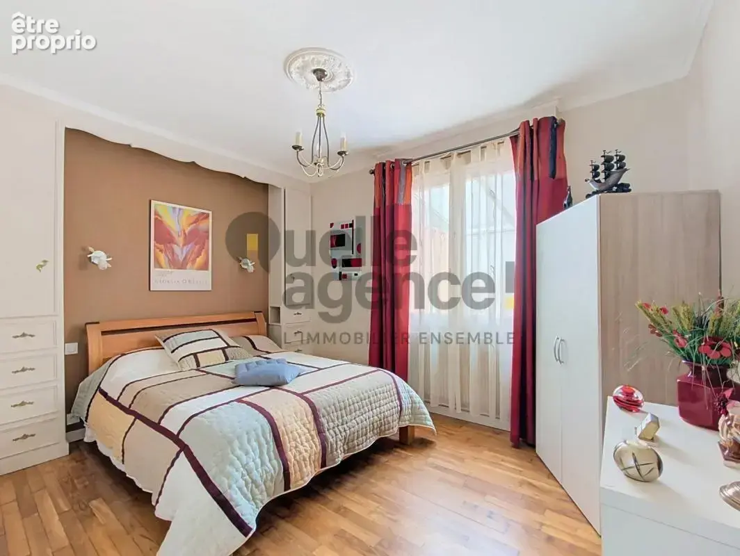Maison 6 pièces 119 m² à vendre à Saint-Martin-Des-Champs (29600) - photo 9