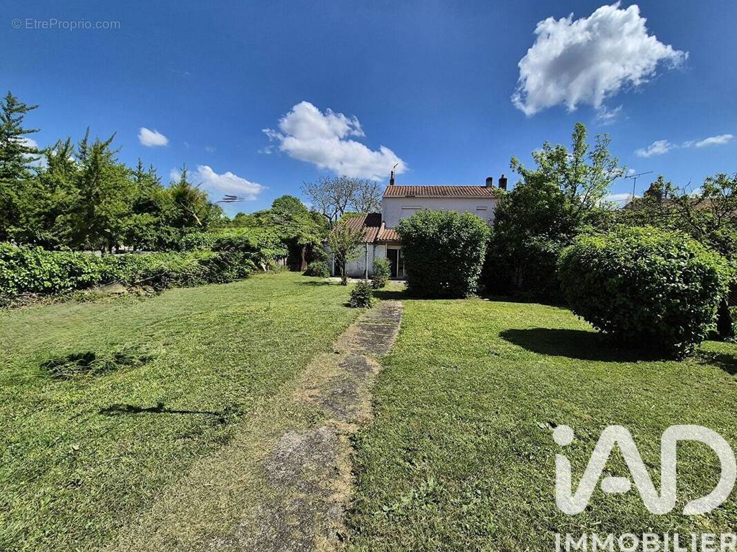 Photo 1 - Maison à LA ROCHELLE