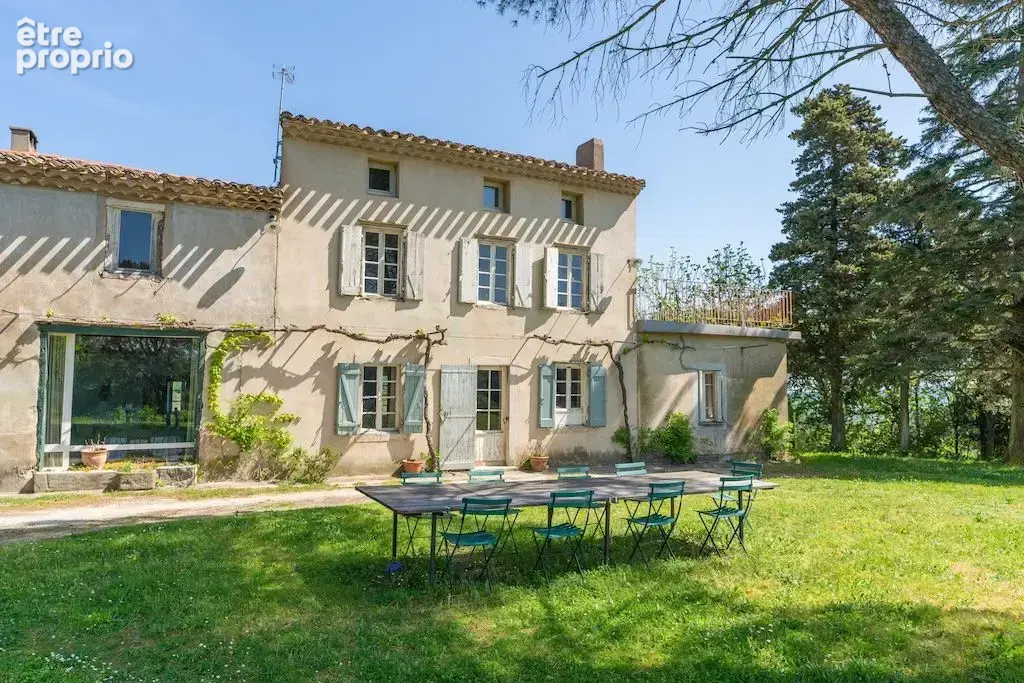 Maison 400 m² à Preixan  - photo 21