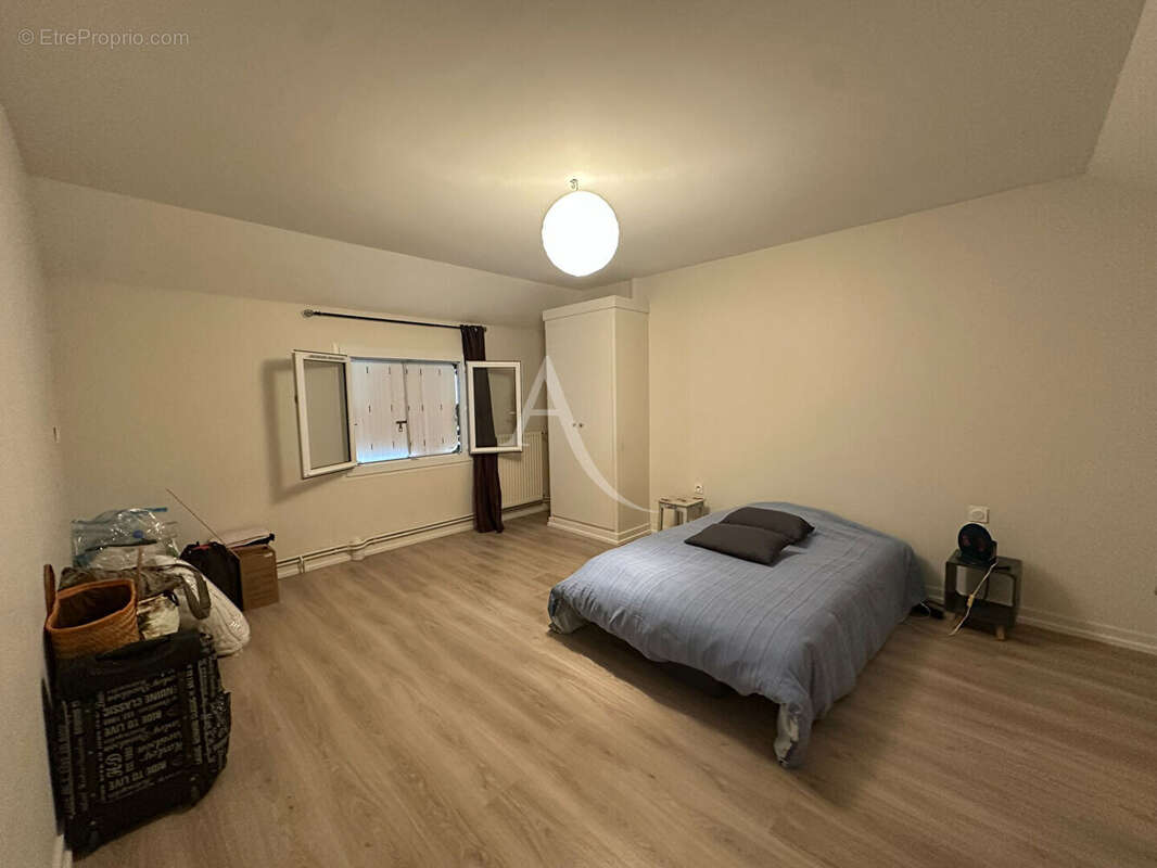 Maison à DOUE-LA-FONTAINE