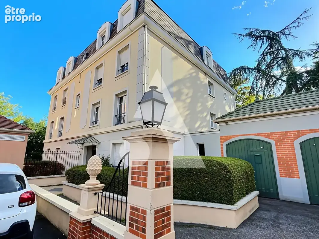 Appartement à SAINT-GRATIEN