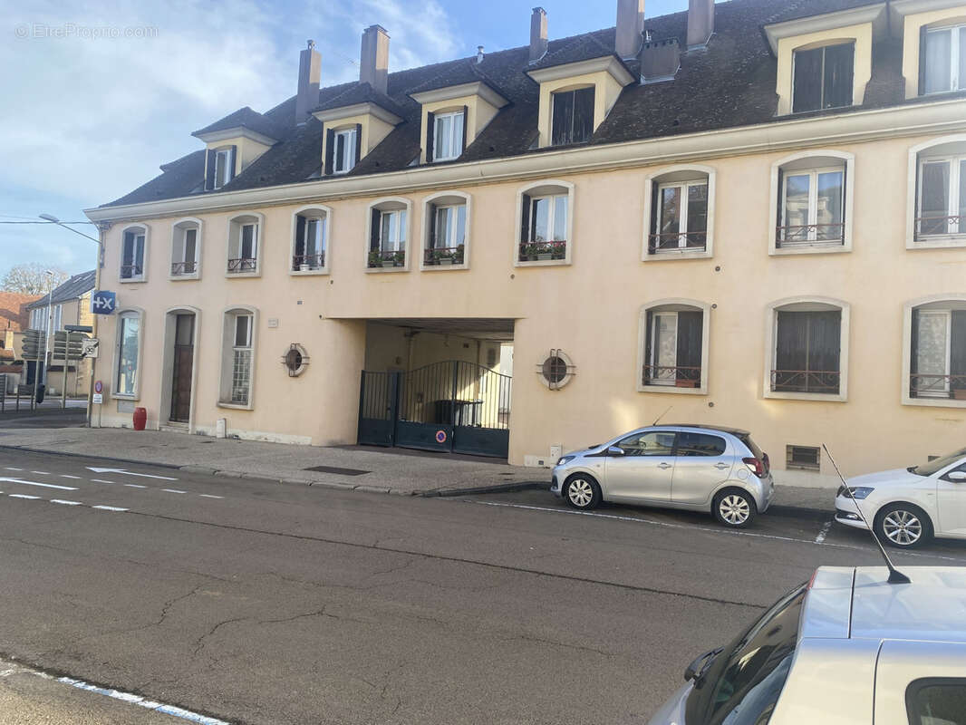 Appartement à AVALLON