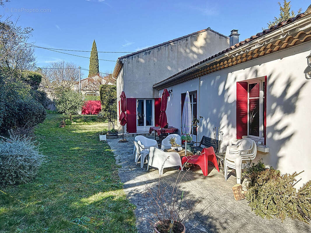 Maison à VILLENEUVE-LES-AVIGNON