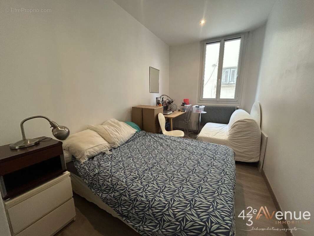Appartement à SAINT-ETIENNE