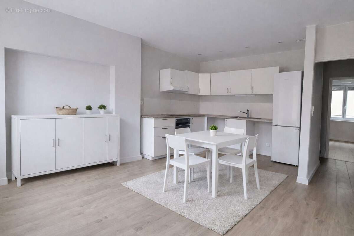 Suggestion meuble - Appartement à LYON-7E