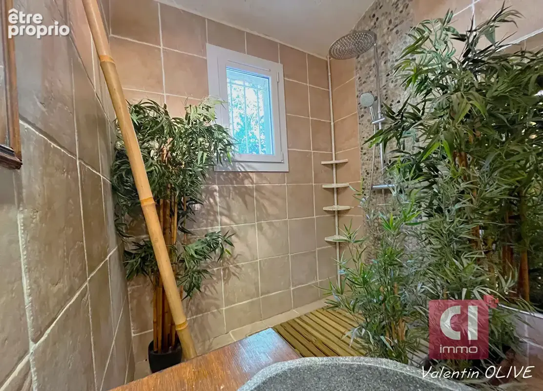 Maison La Roquebrussanne 5 pièces 144 m2 - Piscine et Garage - photo 9