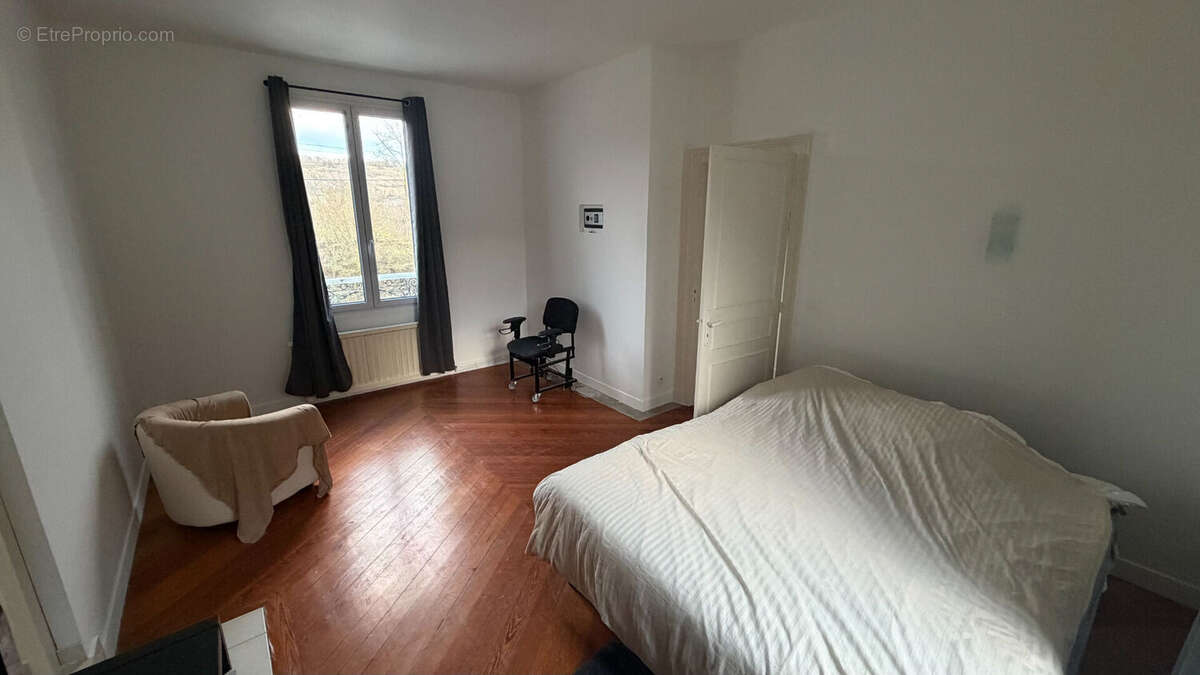 Maison de Maître avec jardin -154 m² - 4 chambres - Vernon - photo 8