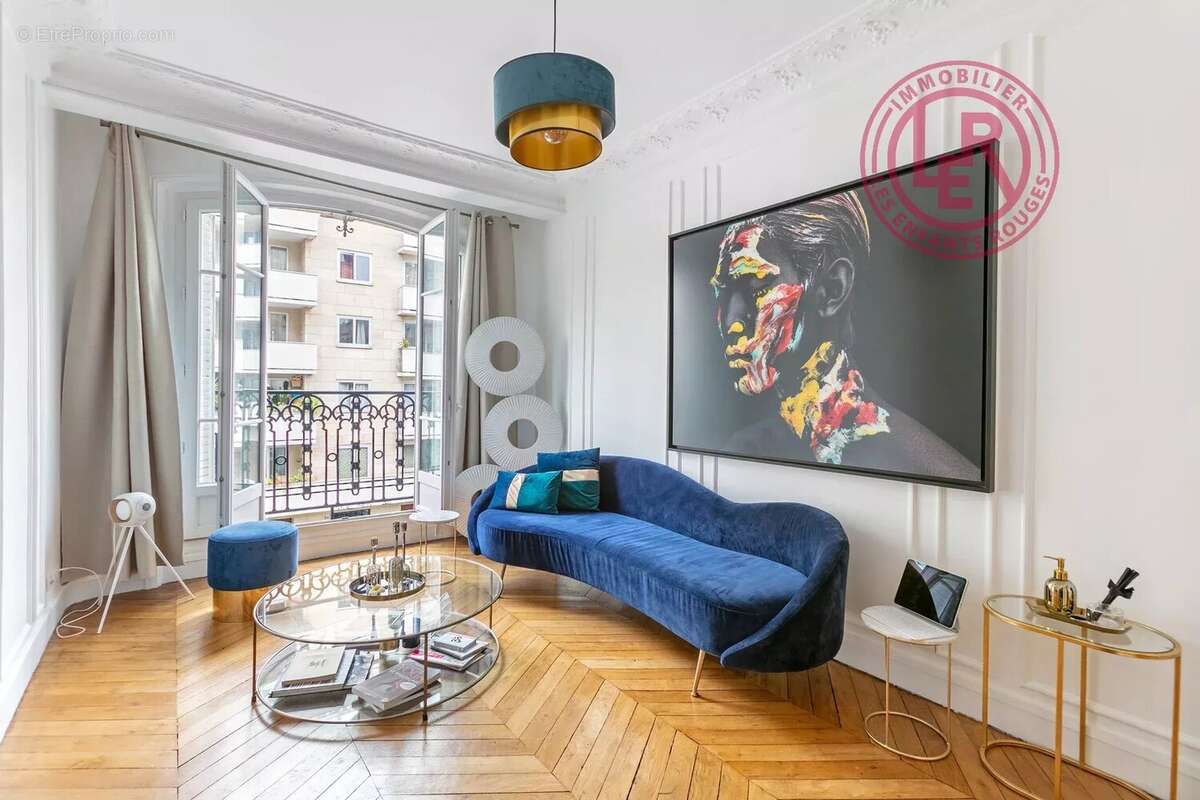 Appartement à PARIS-15E