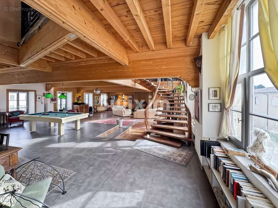 Appartement à MONTELIMAR