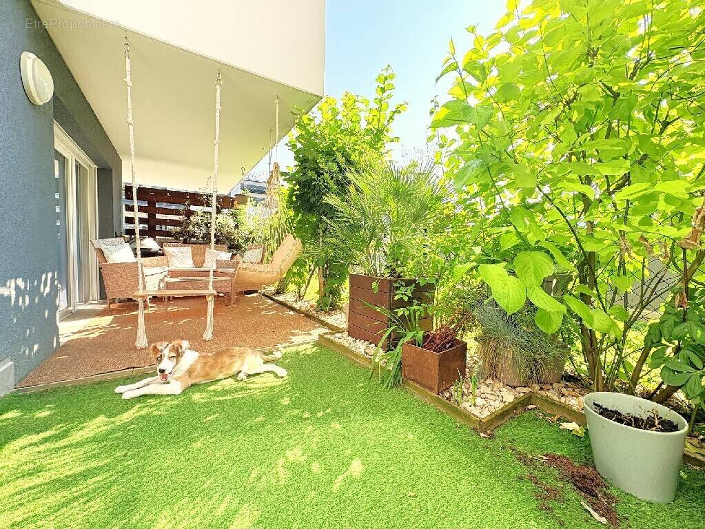 Appartement à SEYNOD