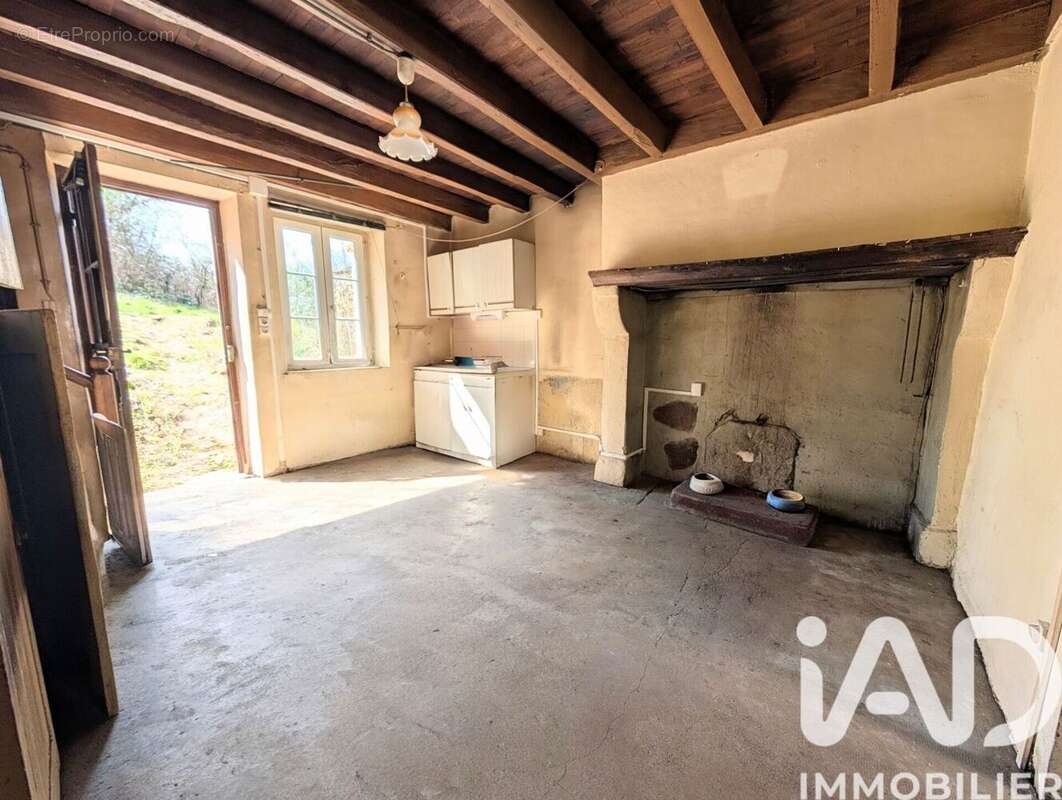 Maison 85 m² à Saint-Laurent  - photo 4