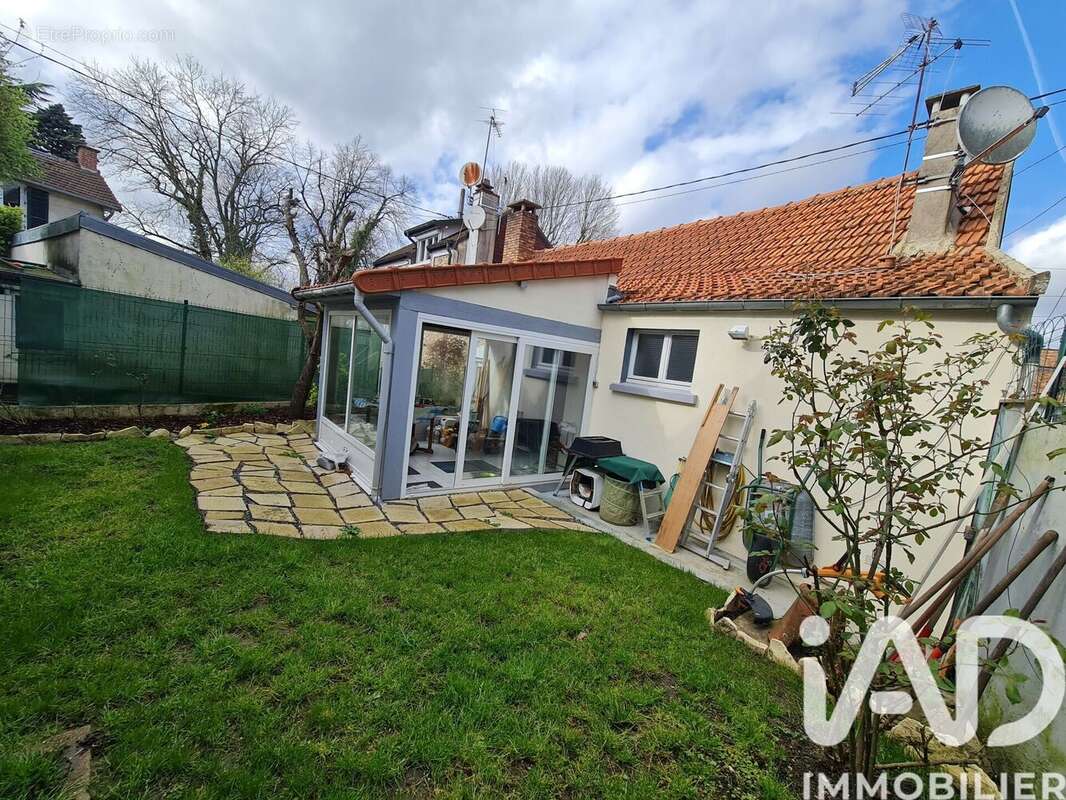 Maison 98 m² à Brunoy  - photo 2