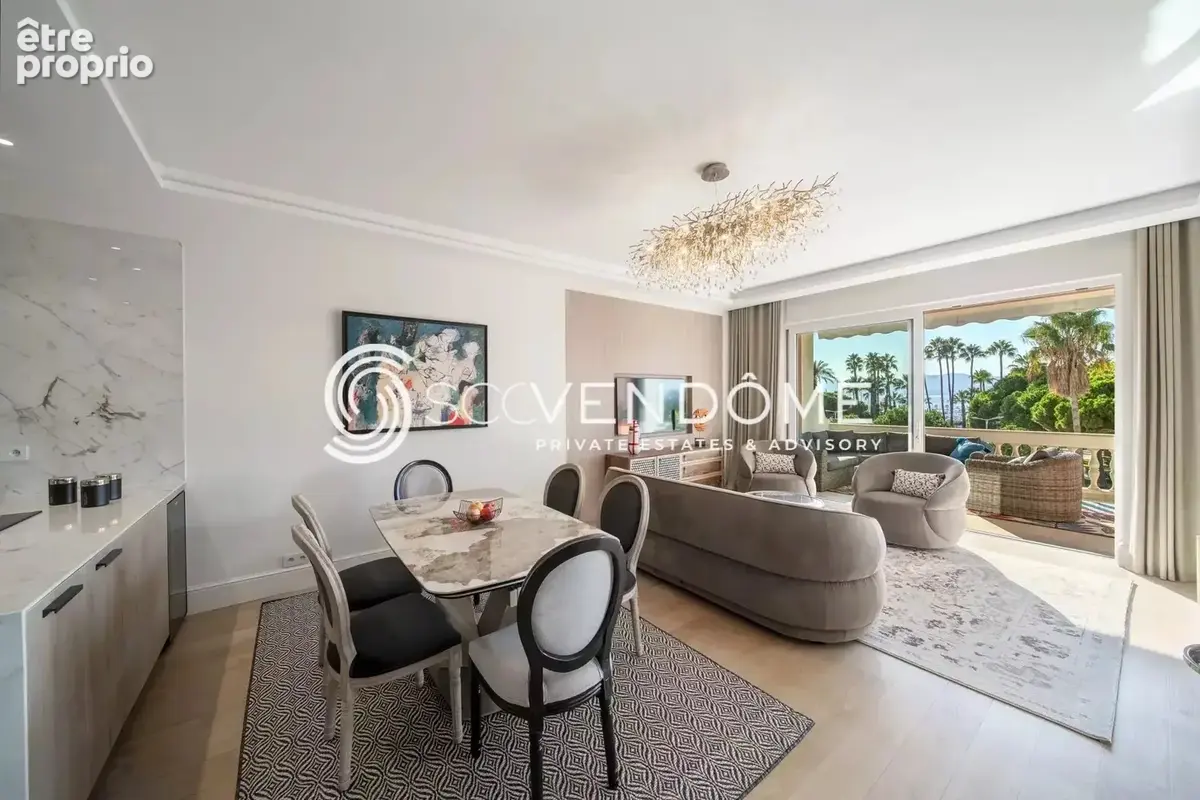 Cannes croisette appartement renove 3 chambres 110m²  vue mer a vendre - photo 5