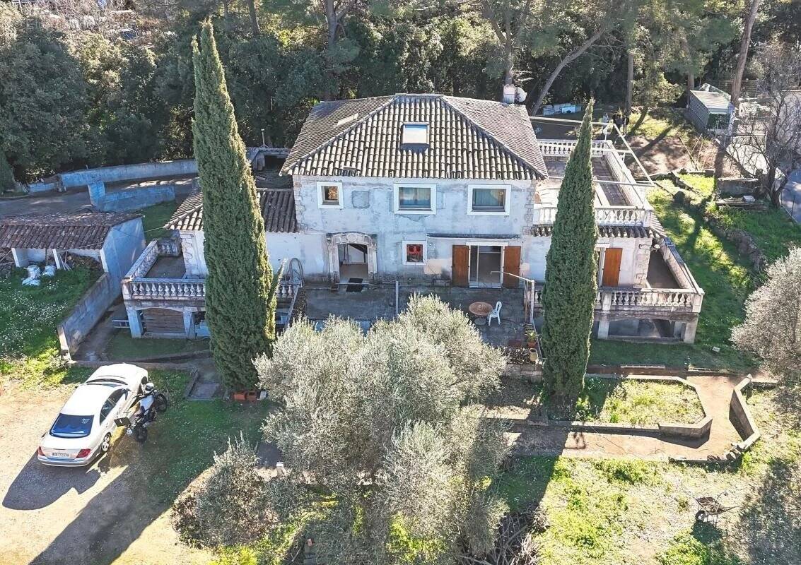 Maison à MOUGINS