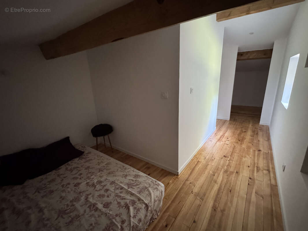 Maison à AIGUEFONDE