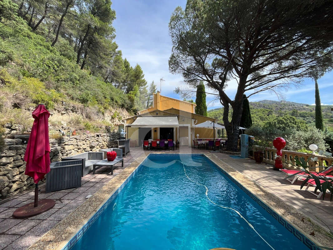 Maison à BEAUMES-DE-VENISE