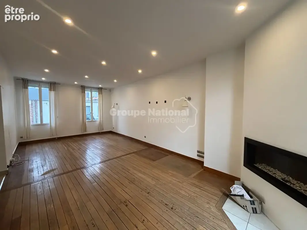 Maison de ville de 5 pièces - photo 2