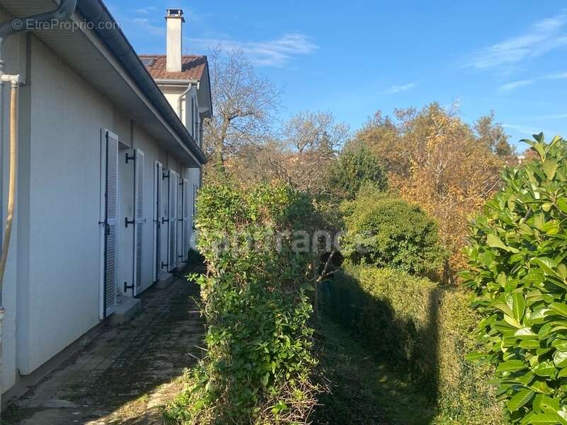 Maison à CRAPONNE