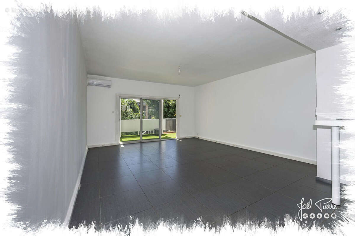 Maison à SAINT-DENIS