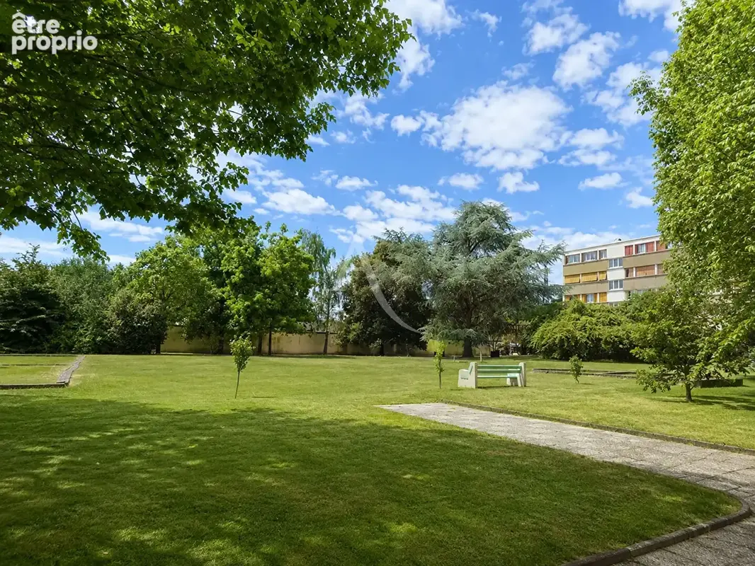 Appartement Neuilly Sur Marne 4 pièce(s) - photo 12