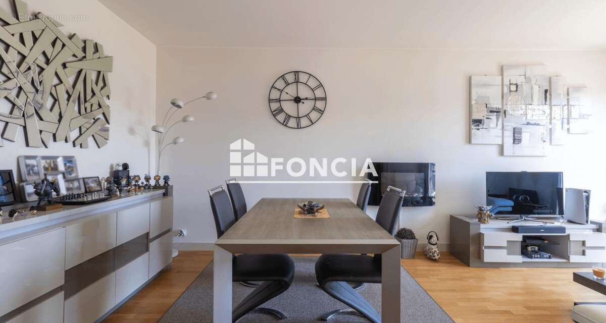 Appartement à CROISSY-SUR-SEINE