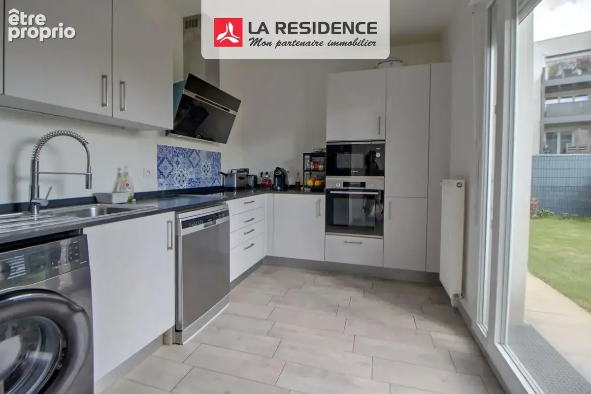 Photo Appartement à Villepreux au prix de 360 000€