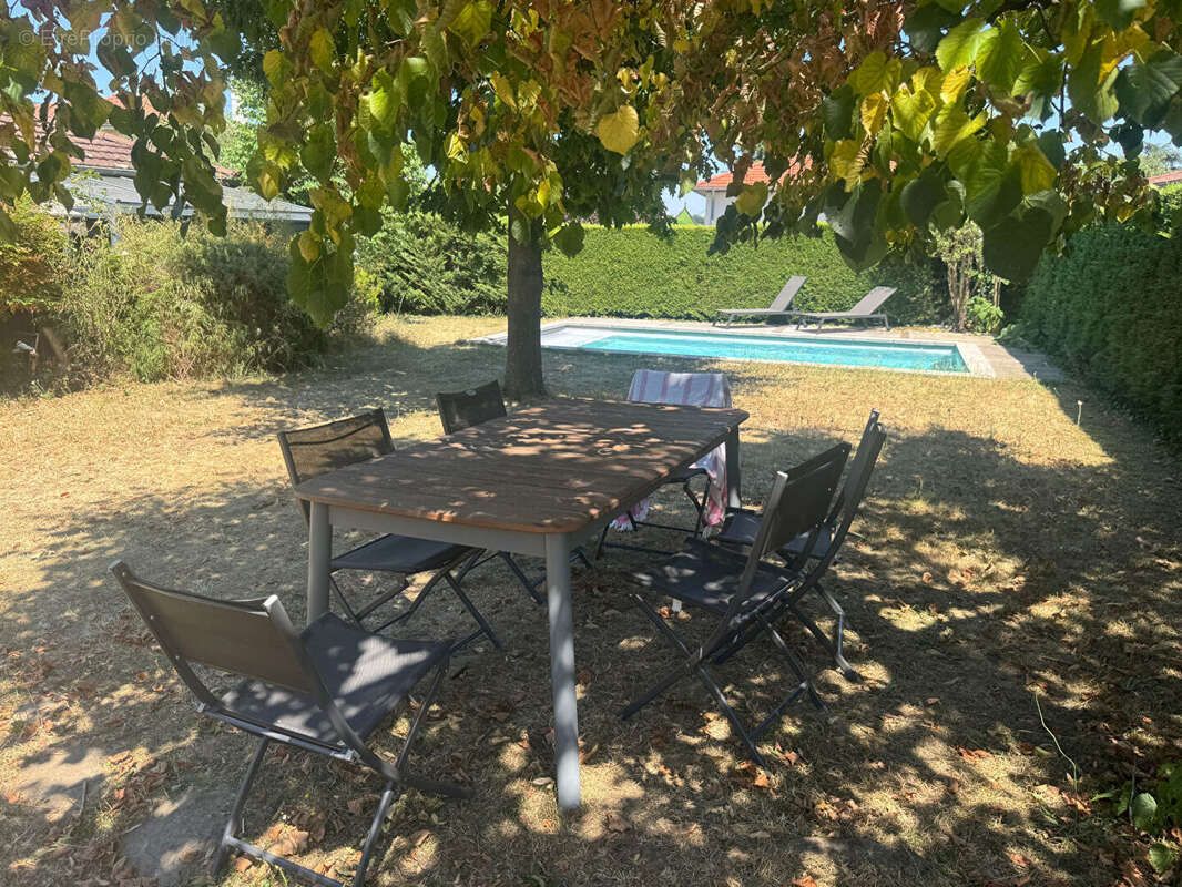 Rare au coeur de Francheville le Haut maison 7 pièce(s) 211 m2 au calme - photo 5