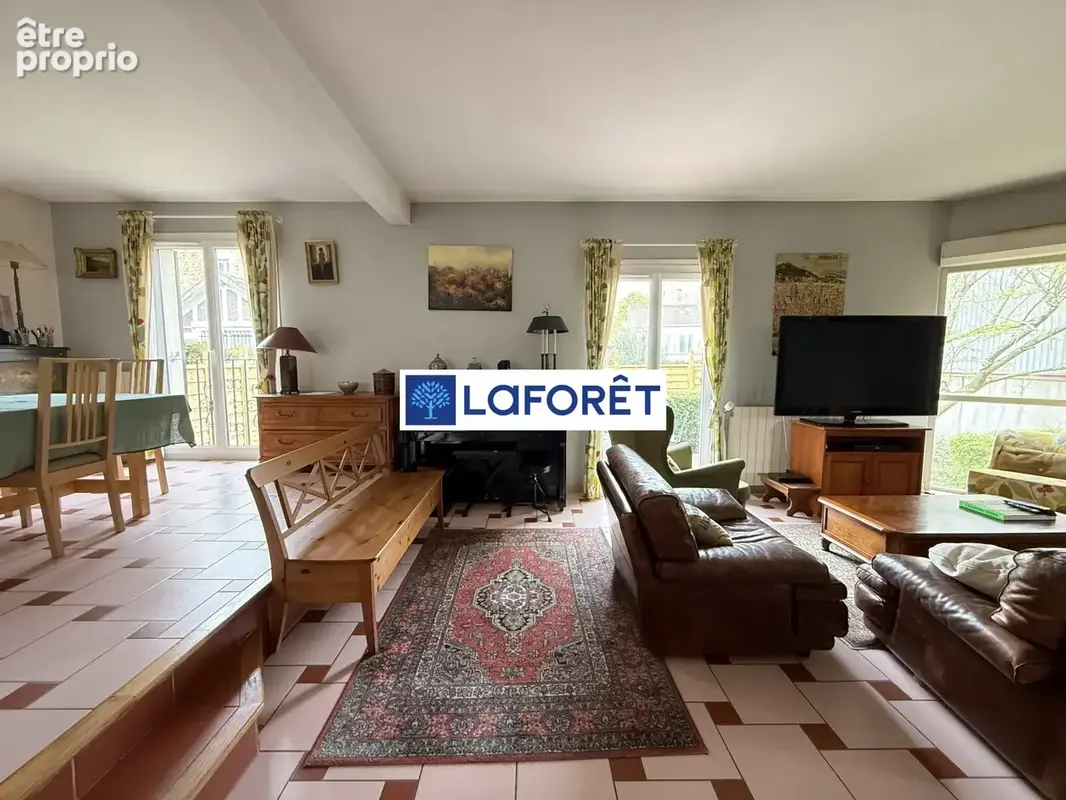 Maison 160 m² à Noisy-Le-Sec  - photo 4