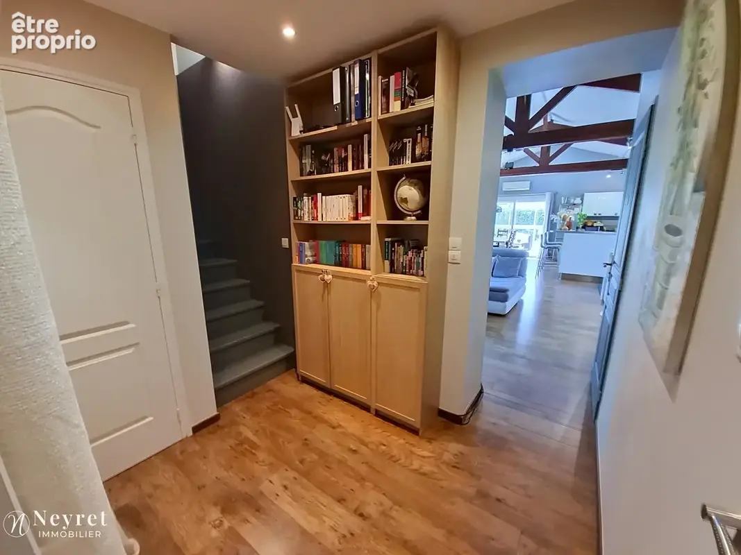 Maison traditionnelle de 140 m2, 7 pièces, 4 chambres sur terrain de 852 m2 - photo 14