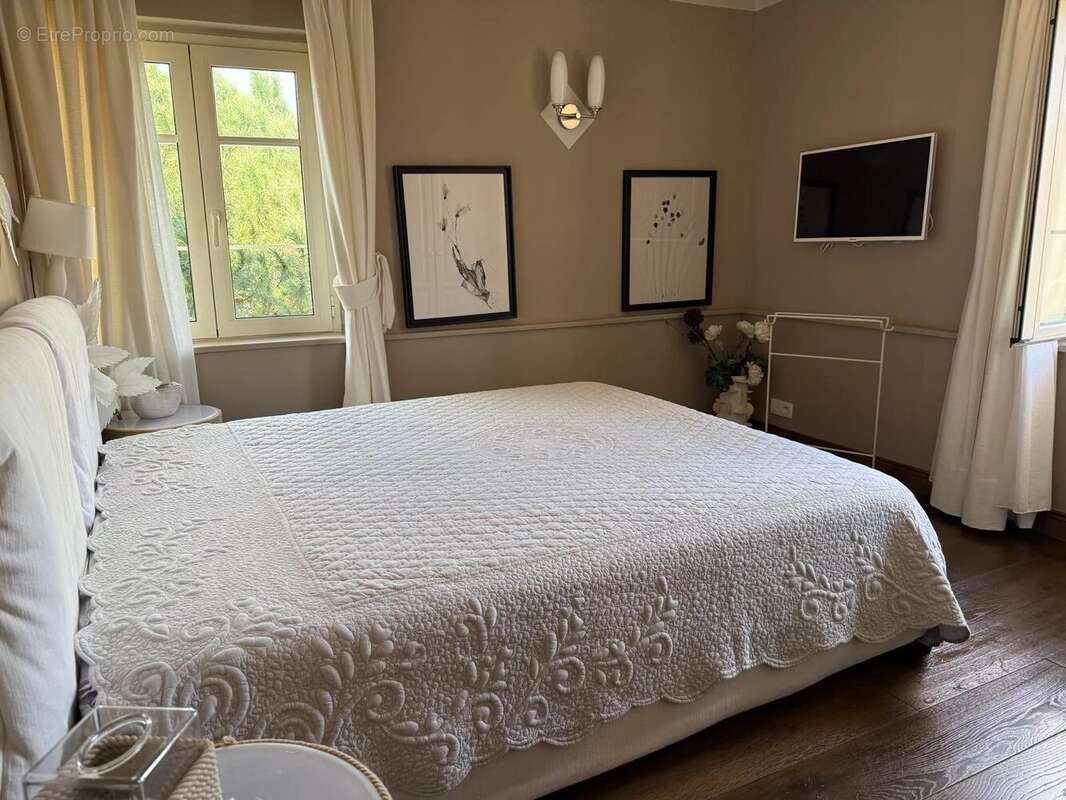 Appartement à SAINT-TROPEZ