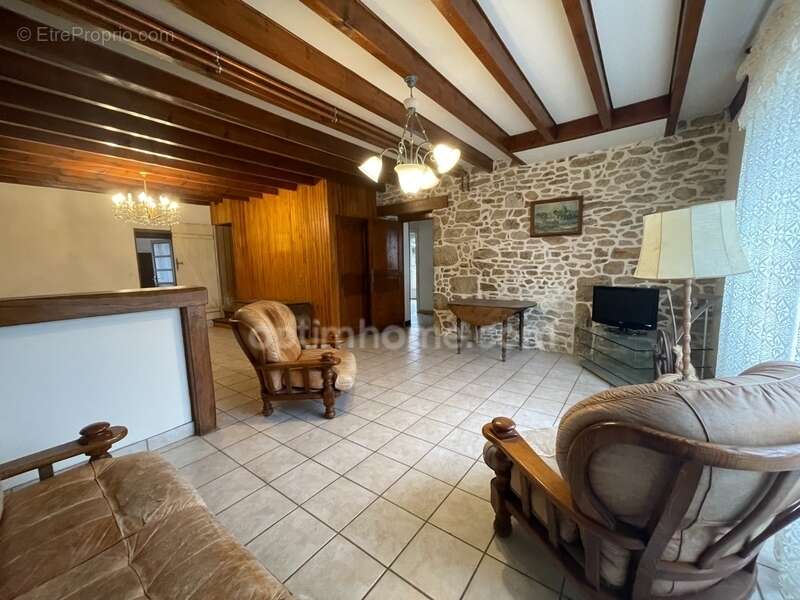 Maison à VILLEFAVARD