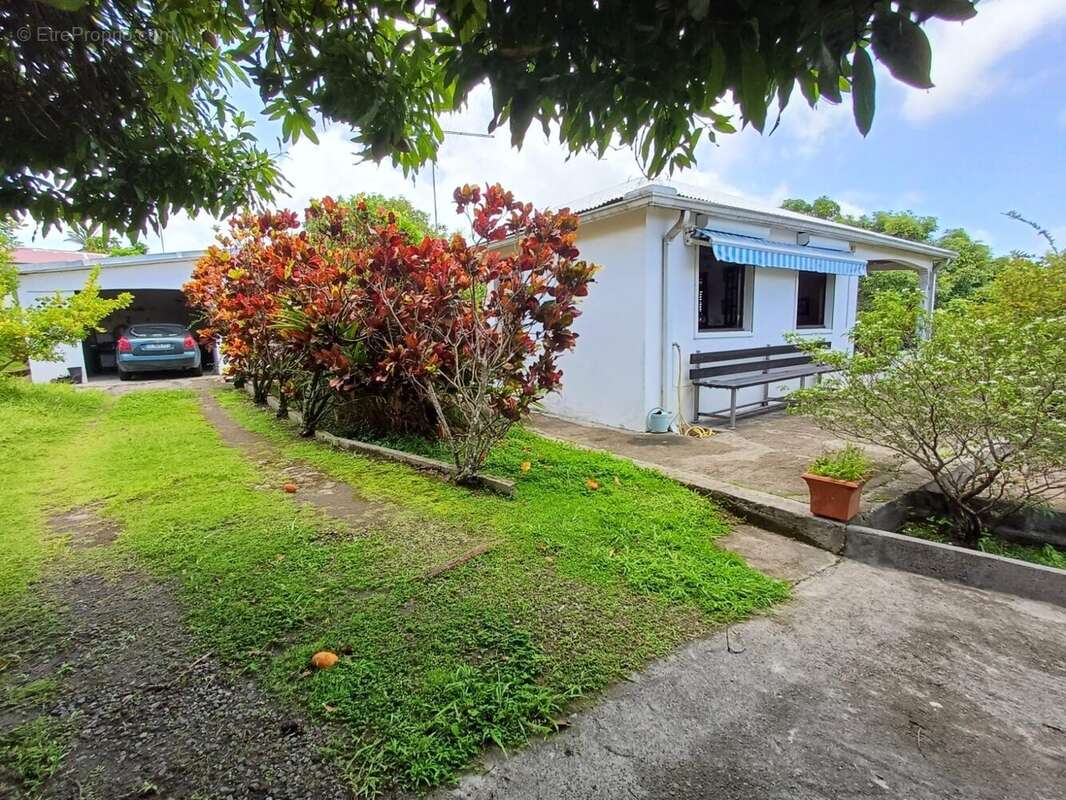 Maison à SAINT-PIERRE