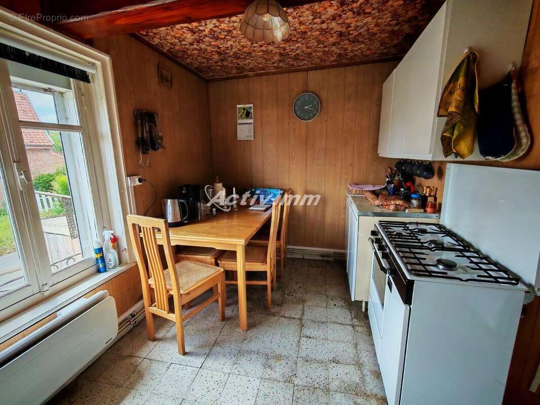 4296 9 - Maison à BERGUENEUSE