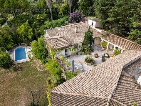 Maison à GRASSE