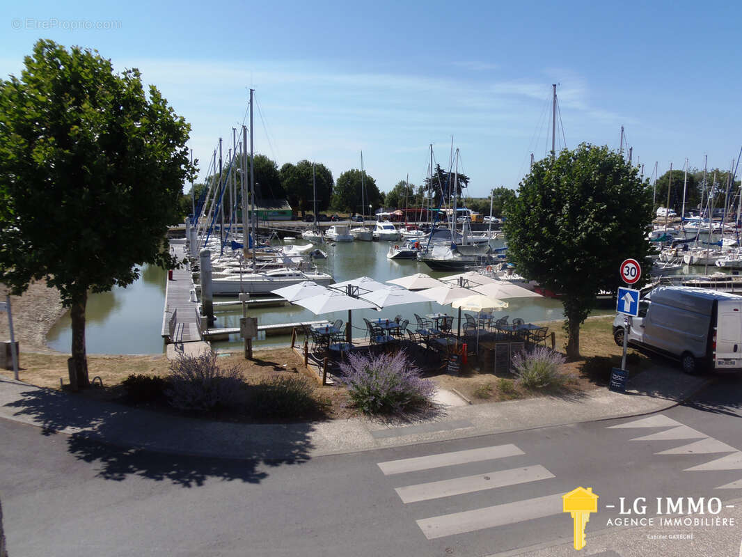 Appartement à MORTAGNE-SUR-GIRONDE