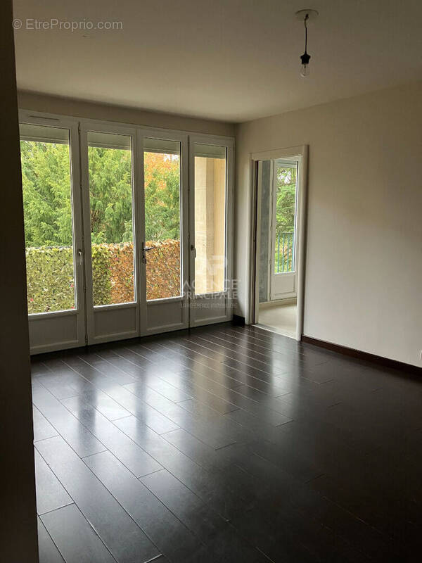 Appartement à MAISONS-LAFFITTE