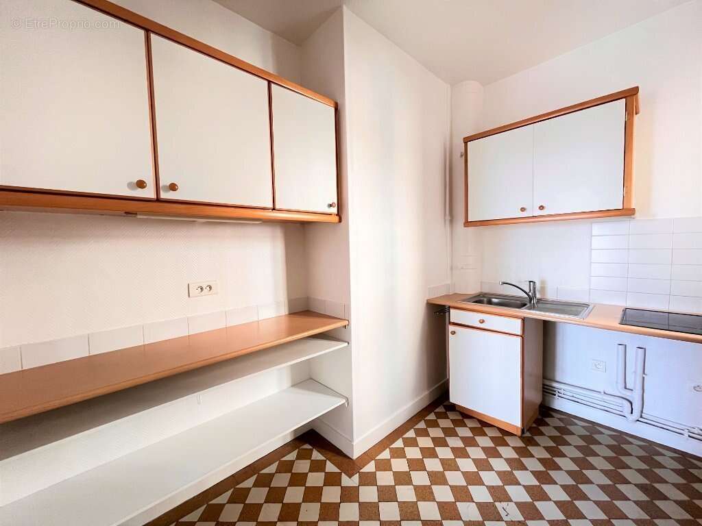 Appartement à ASNIERES-SUR-SEINE