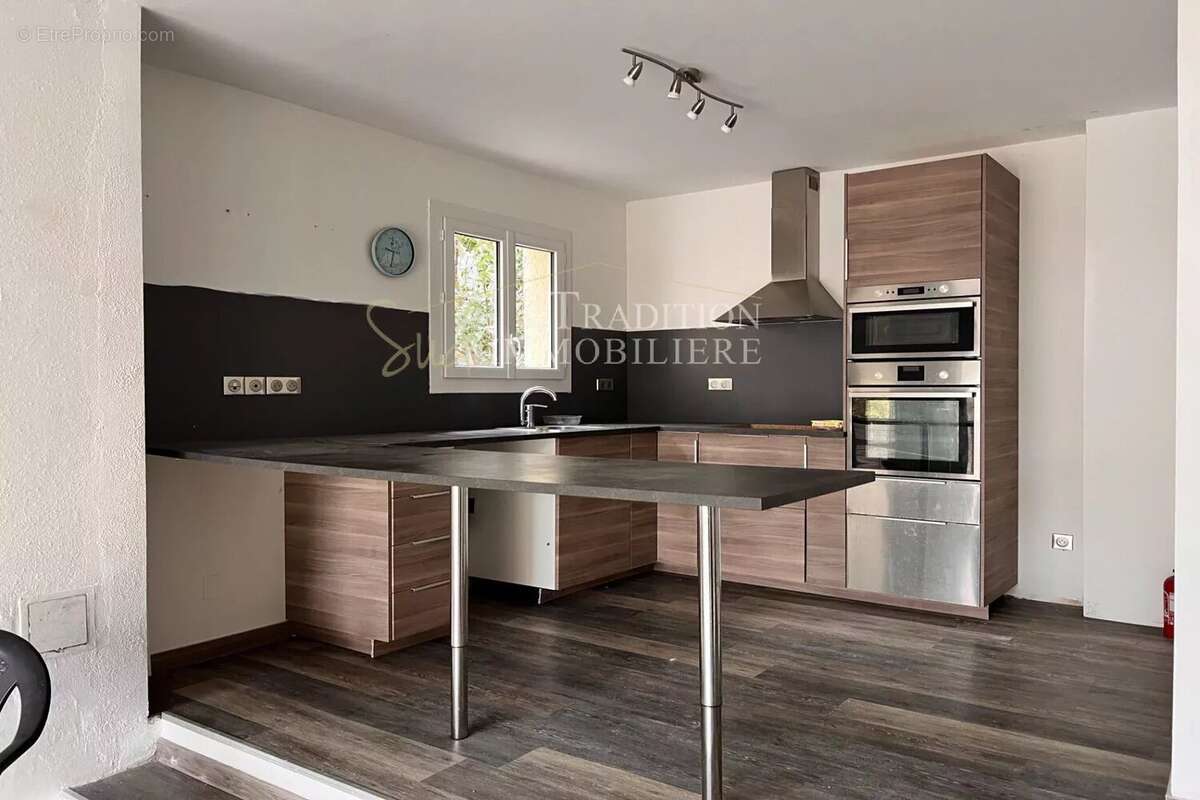 Maison à LES BAUX-DE-PROVENCE