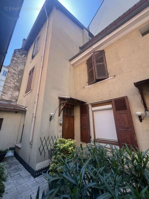 Appartement à GRENOBLE