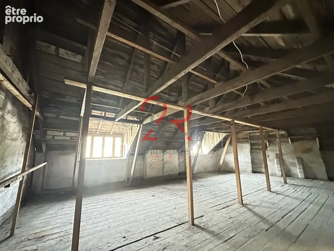 Immeuble 400 m2 - photo 10