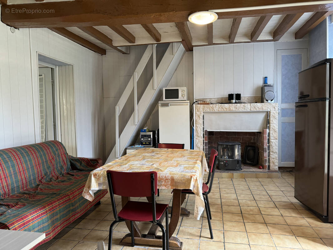 Maison à CHAMPIGNELLES