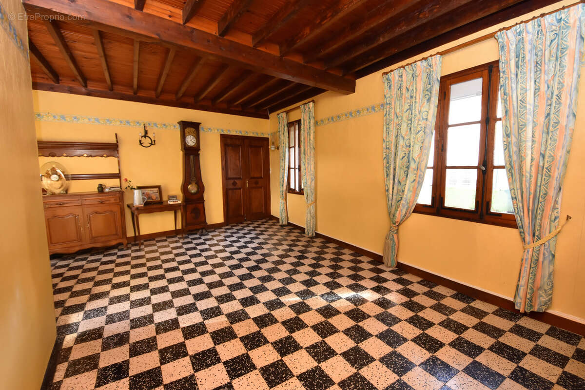 Maison à AIRAINES