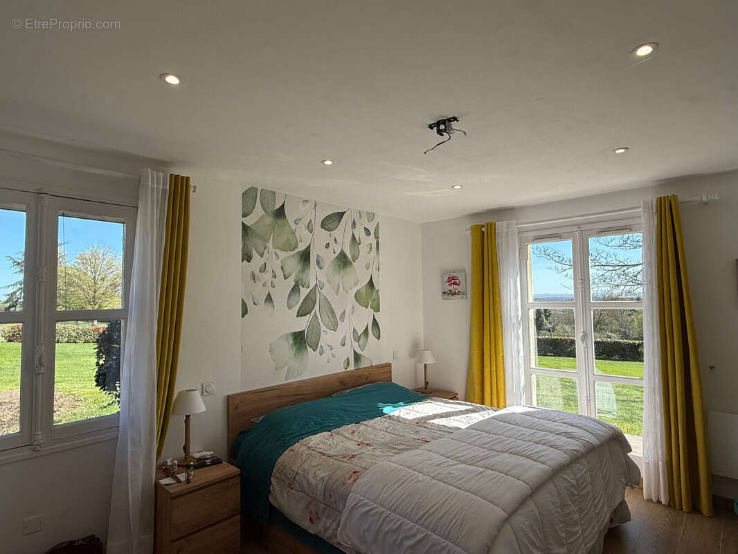 Maison à MONTIPOURET