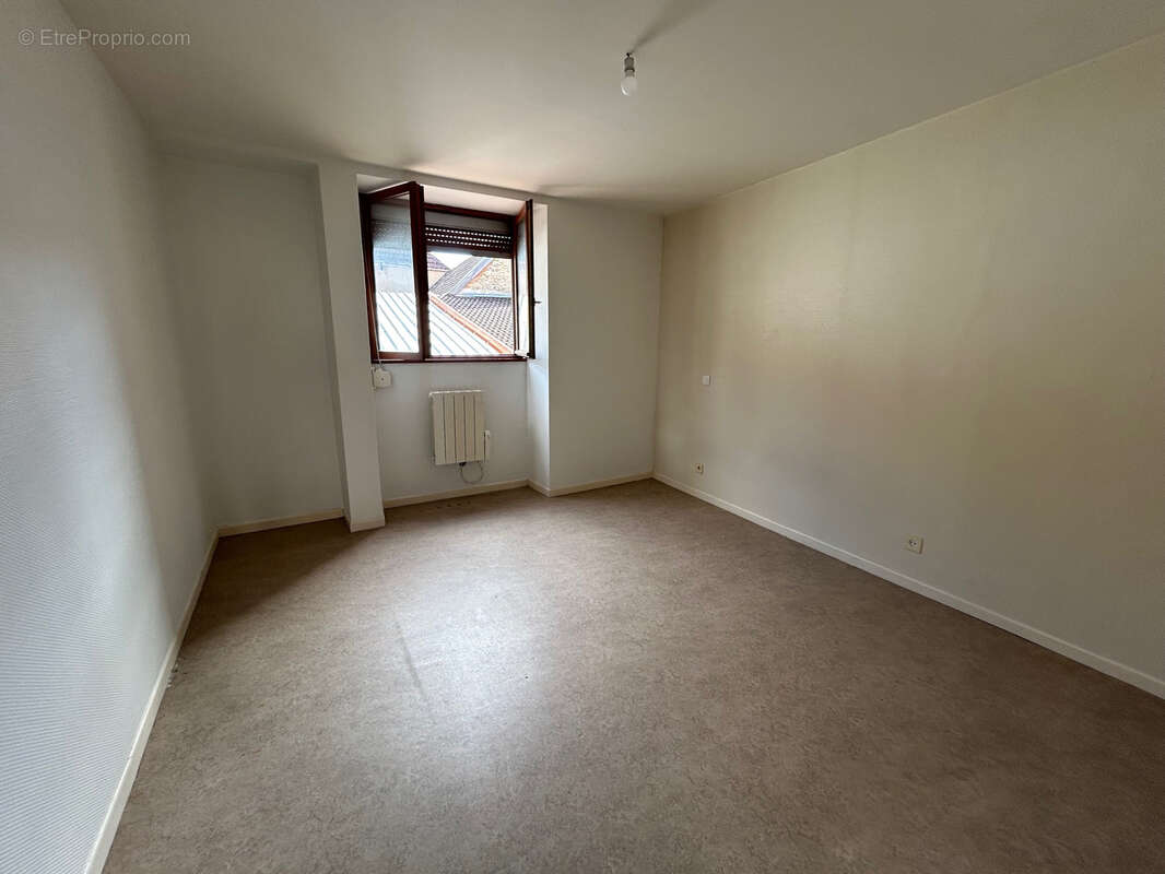 Appartement à CHAUMONT